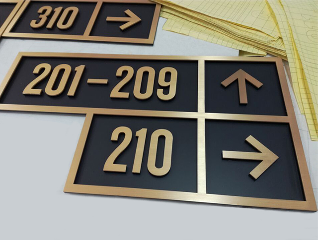 1_0017_21.jpg 1_0017_21.jpg