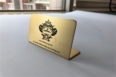 不銹鋼標(biāo)牌的生產(chǎn)效率高嗎？