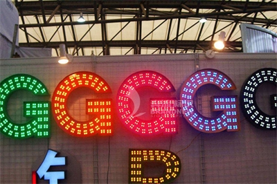 LED外露發光字的特色