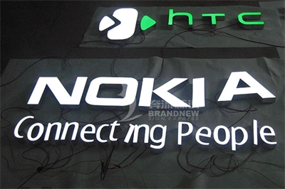 樹脂字發光這不飽和發光字的區別