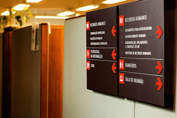 標(biāo)識牌 標(biāo)識牌