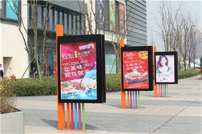 燈箱廣告制作流程及工藝結(jié)構(gòu)特點(diǎn)。